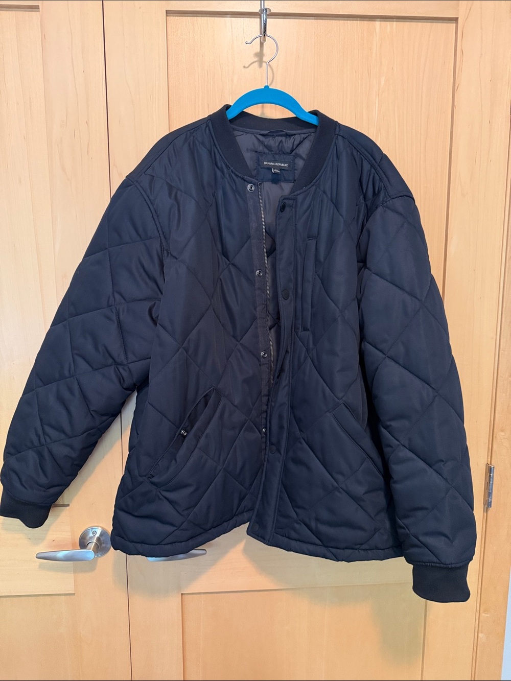 Men’s Banana Republic Navy Quilted Diamond-Pattern Puffer Jacket